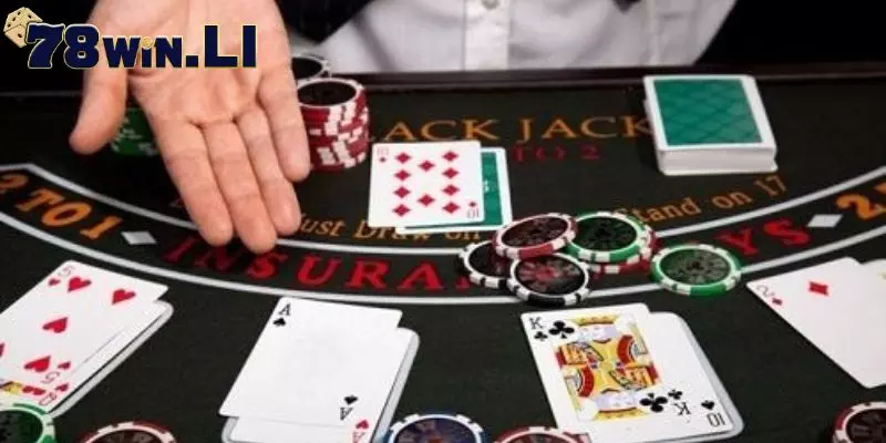 Bài poker là gì?