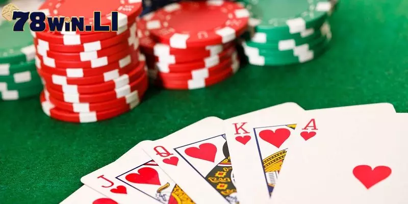 Bài poker là gì?